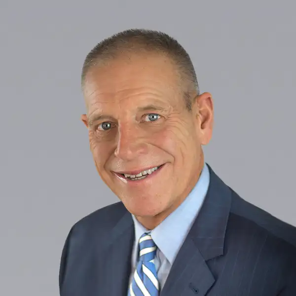 Broker Photo