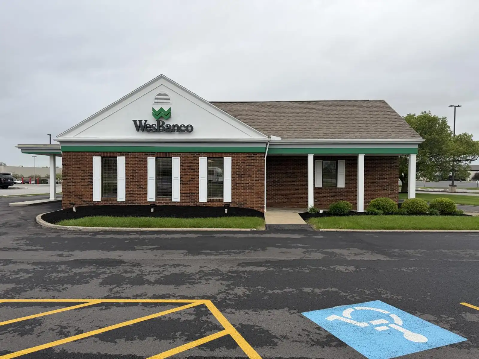 4112 Milan Rd, Sandusky, OH 44870