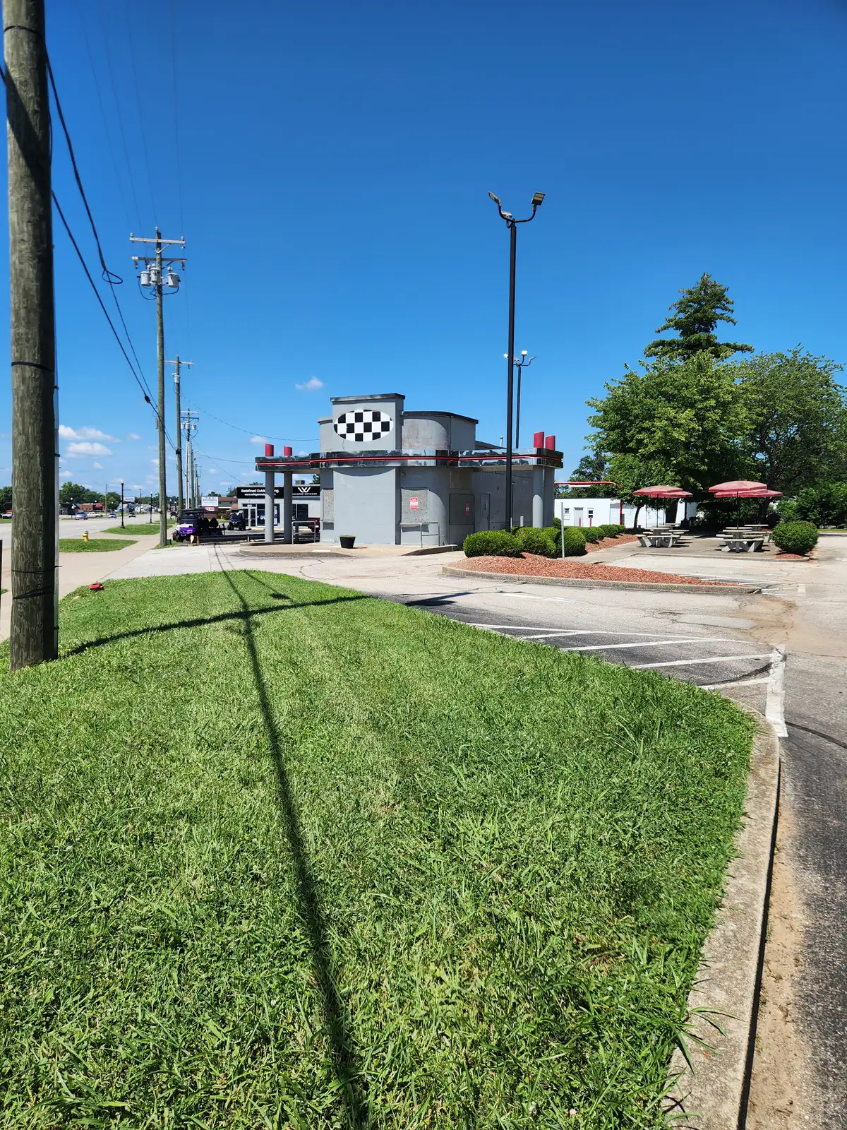 1514 E 10Th St, Jeffersonville, IN 47130