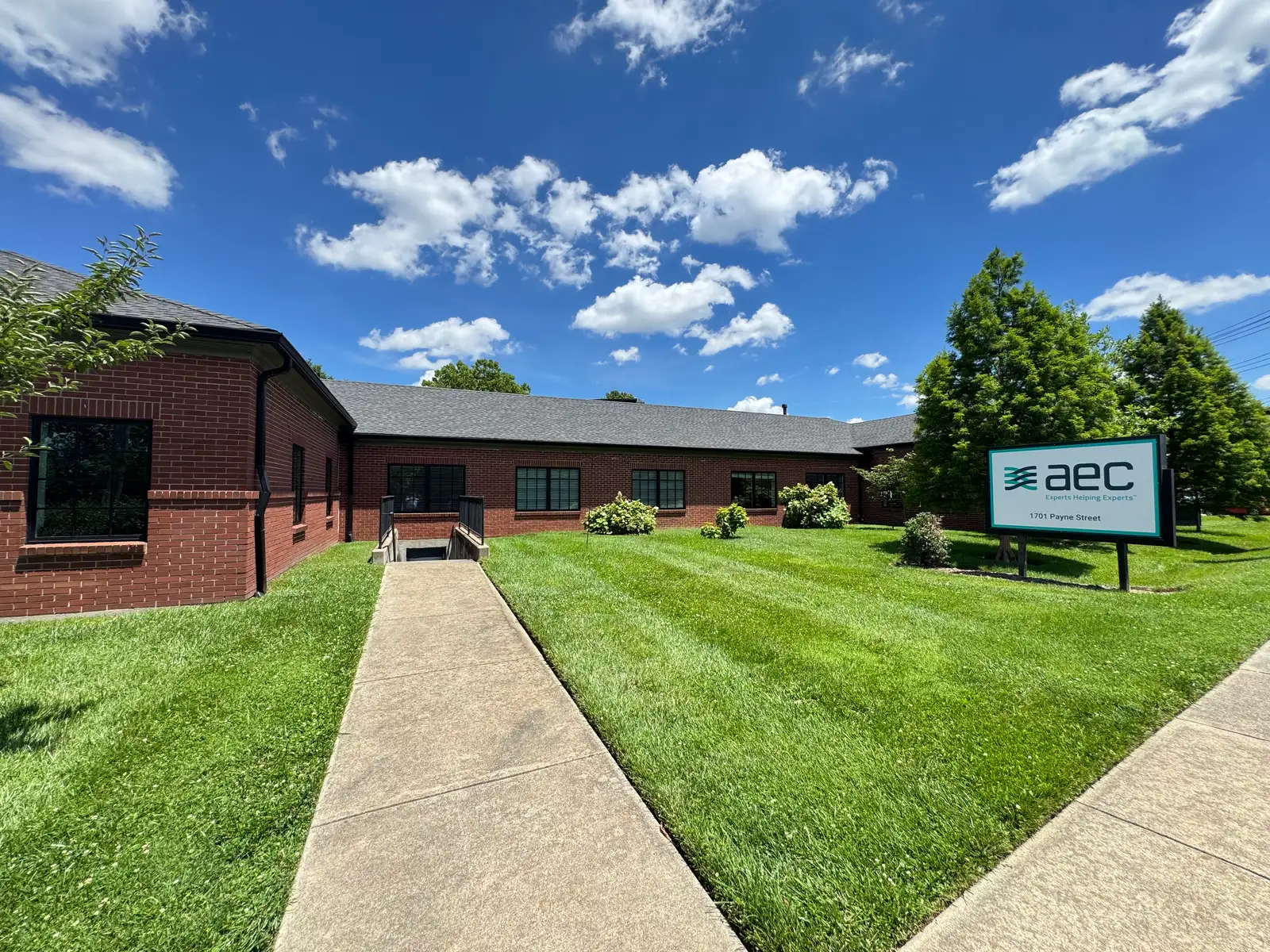 1701 Payne St, Louisville, KY 40206