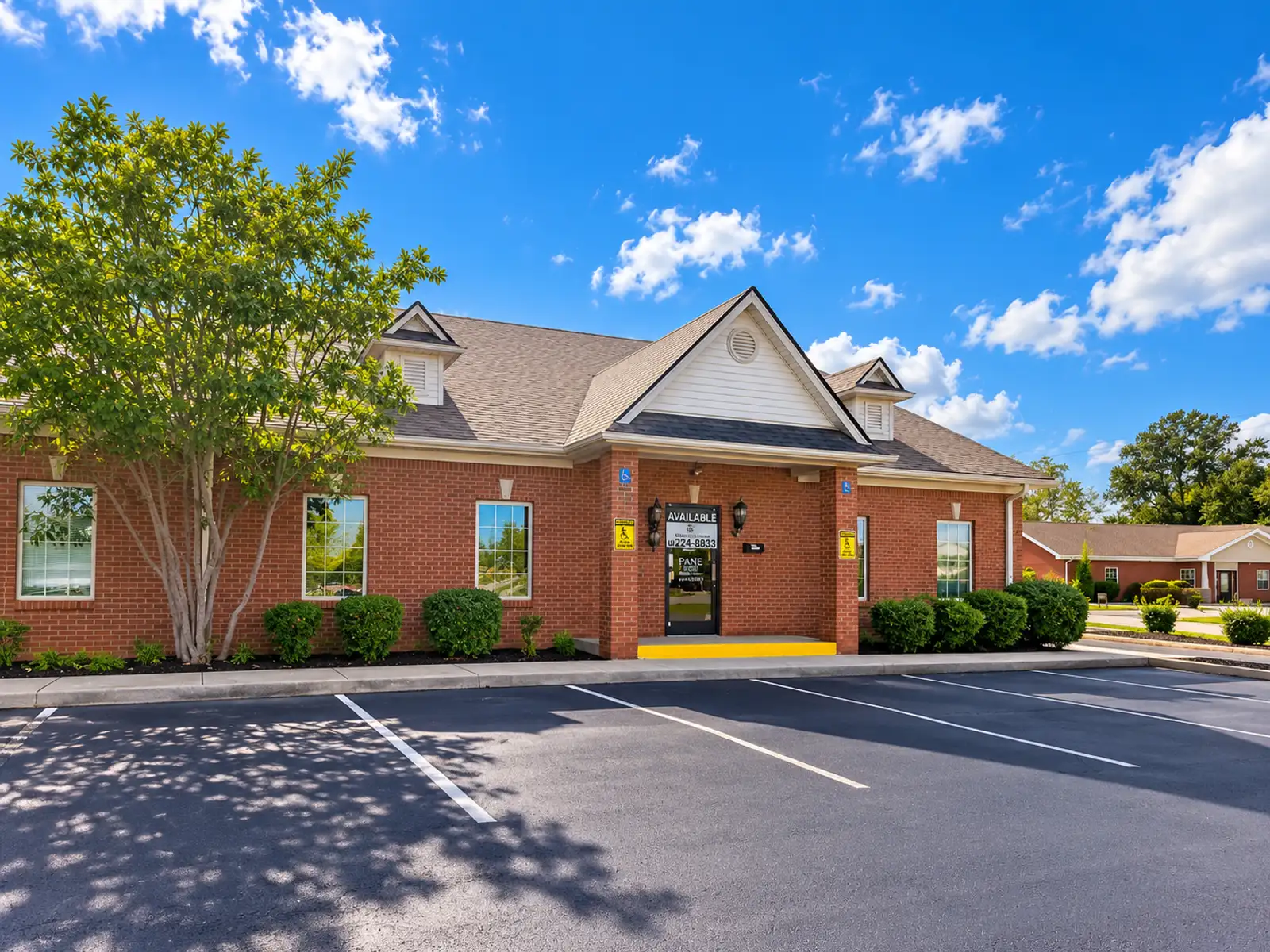 138 N Keeneland Dr, Richmond, KY 40475