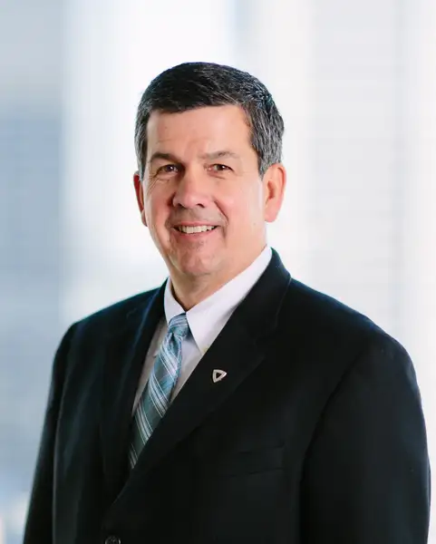 Broker Photo