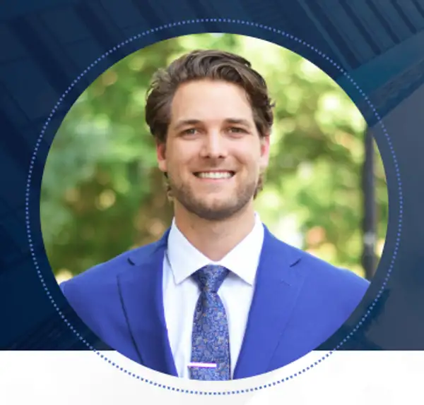 Broker Photo
