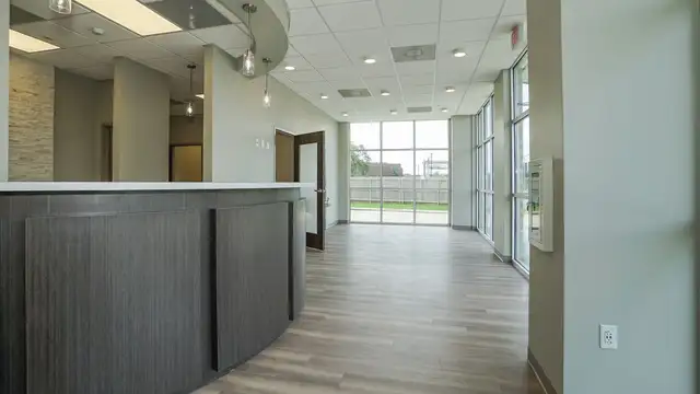 1501 W Pinhook Rd Suite 102 thumbnail 5