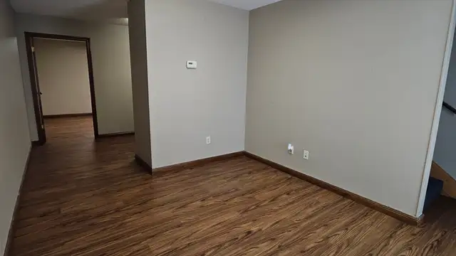 221 Southpark Rd A5 thumbnail 5