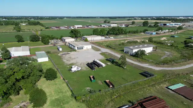 7,500 SF Industrial Facility with Stabilized Fenced Yard for Lease | Port of Iberia thumbnail 5