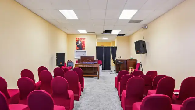 Suite 7 - NEW SUITES AVAILABLE FOR LEASE 9954 Lake Forest Blvd. Neighborhood Center For Lease thumbnail 2