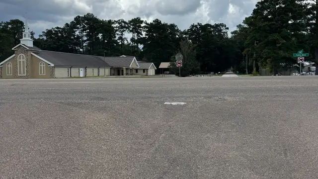 1500 N Collins Blvd thumbnail 3