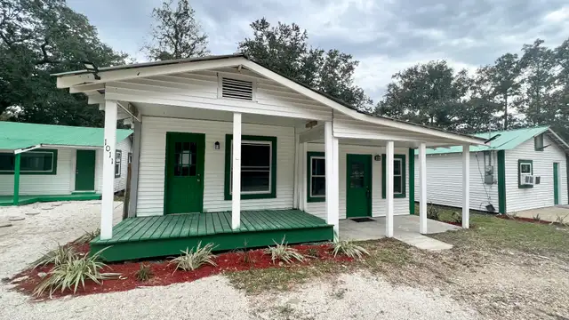 1011 Wilkinson St thumbnail 5