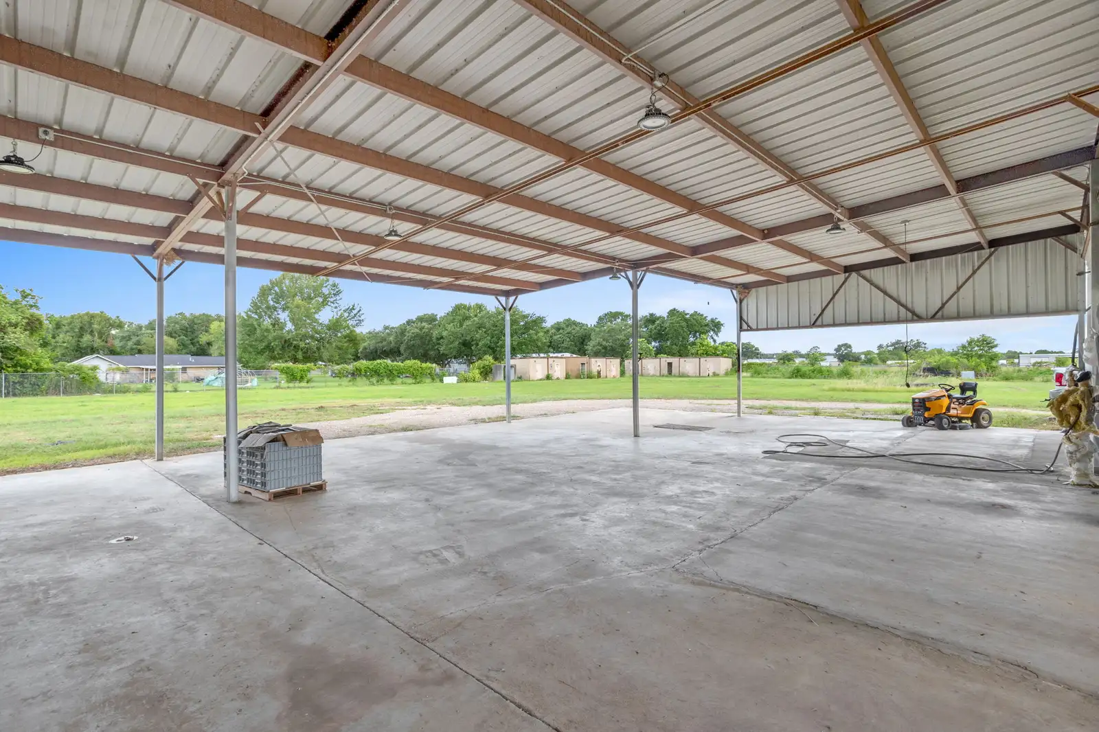 1635 S Thibodeaux Rd image 6