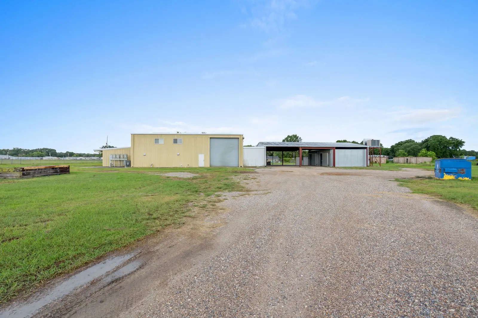 1635 S Thibodeaux Rd image 3