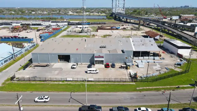 1641 Poland Avenue thumbnail 2