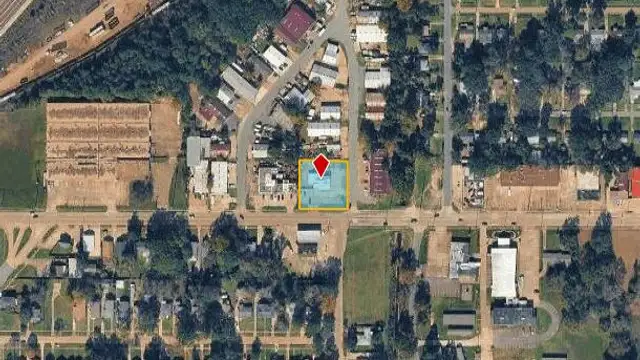 3120 Hollywood Ave thumbnail 3