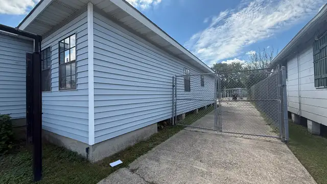 6444 Jefferson Hwy thumbnail 2