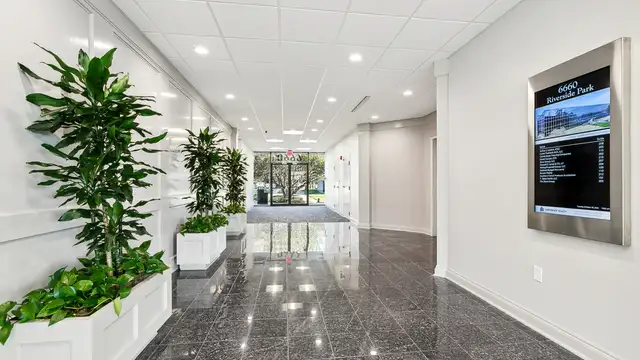 Riverside Park for Lease thumbnail 4