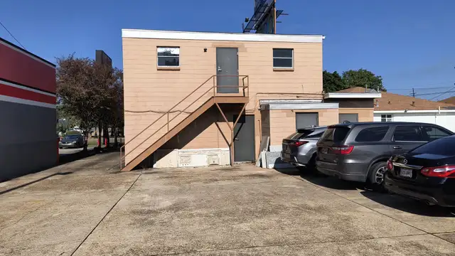 1510 Veterans Memorial Blvd #C thumbnail 4