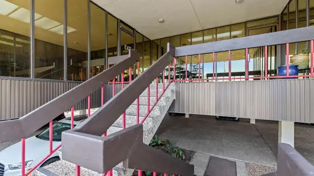 HEYMANN OIL CENTER OFFICE SPACE FOR LEASE STE. 125 thumbnail 4