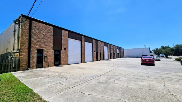 301 Plauche St thumbnail 3