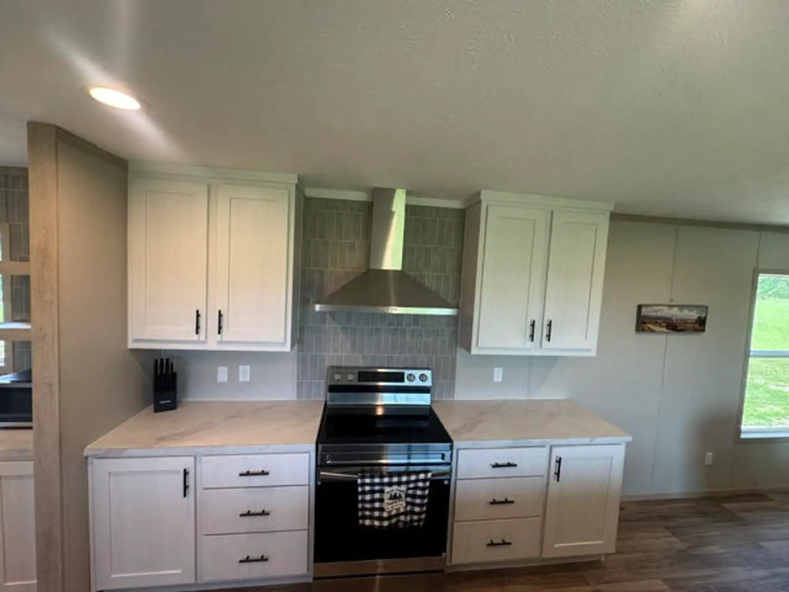 509 Hwy 856 image 16