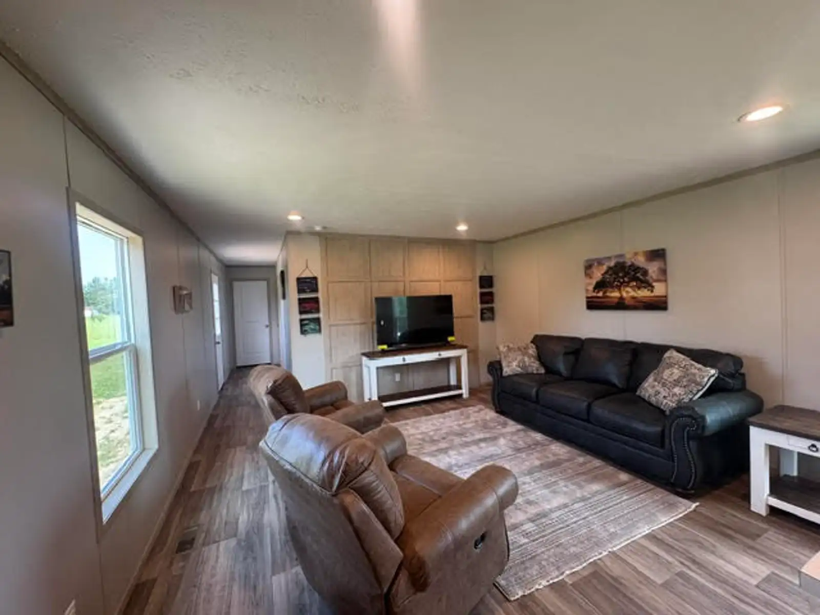 509 Hwy 856 image 10