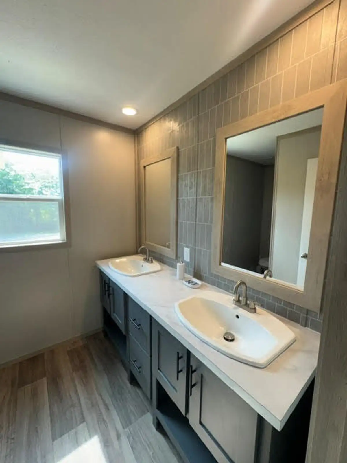 509 Hwy 856 image 19