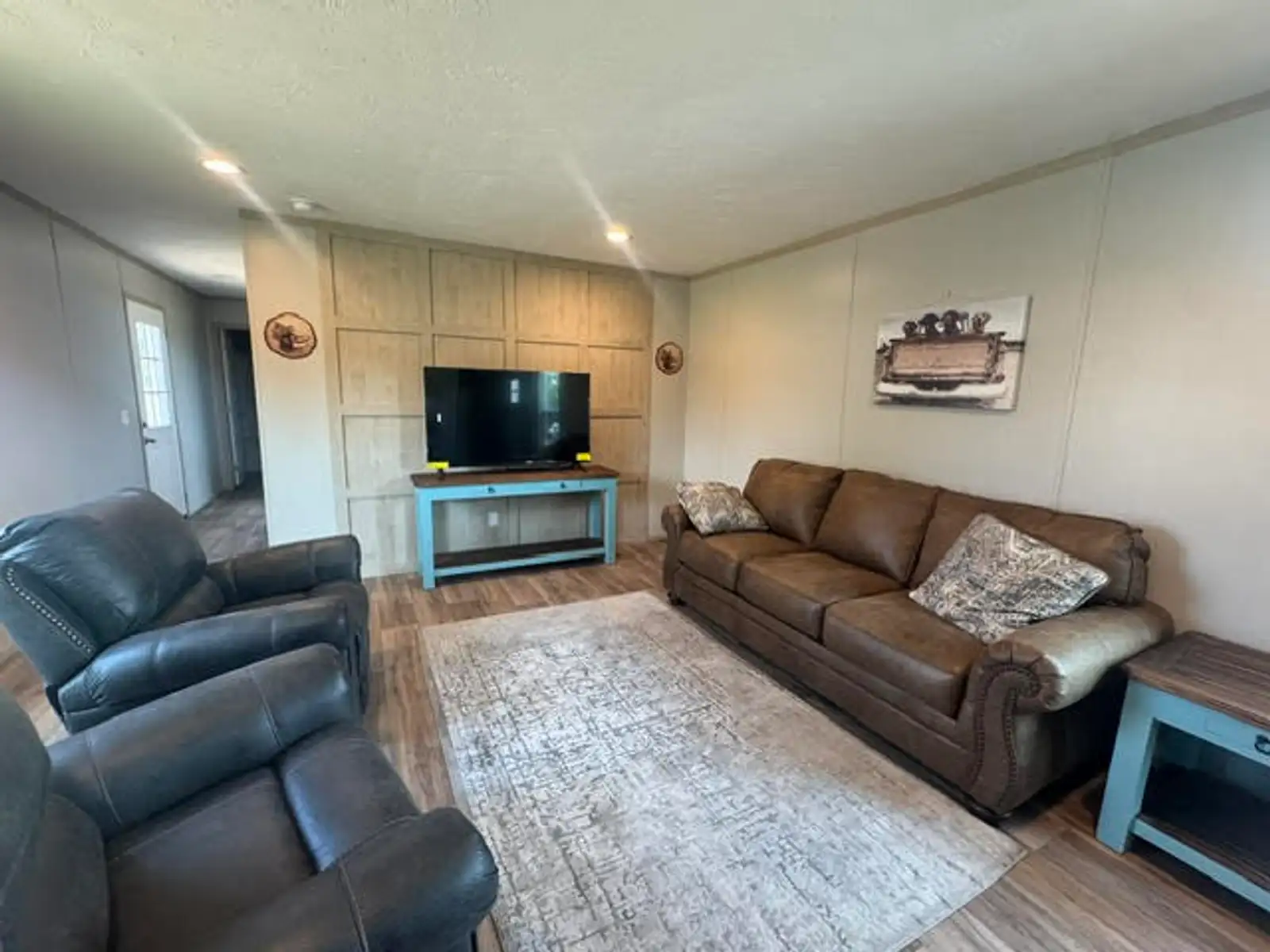 509 Hwy 856 image 7