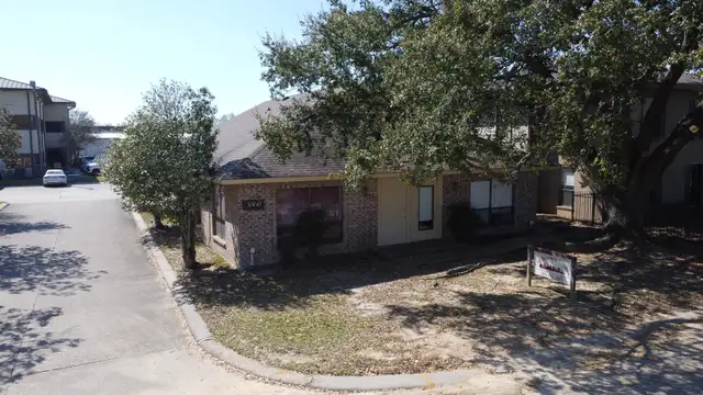 3060 Teddy Dr thumbnail 3