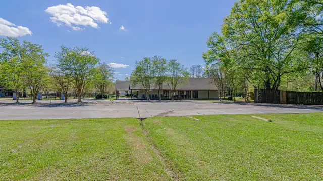 14214 Old Hammond Hwy thumbnail 3