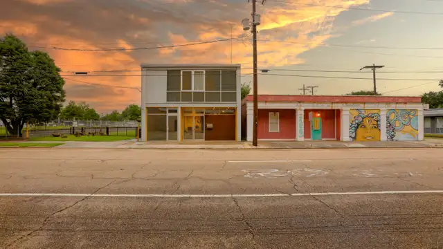 Great Live/Work Opportunity in Baton Rouge thumbnail 3