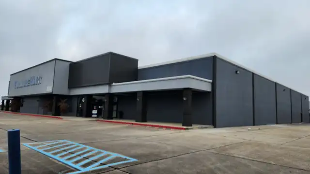 Lease space image