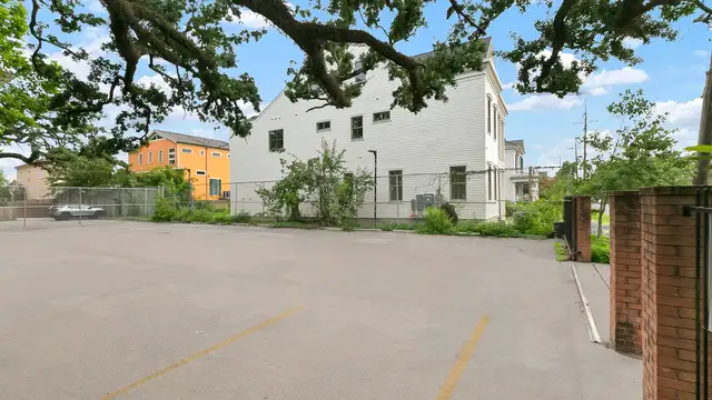 Uptown Parking Lot For Sale or Lease thumbnail 5