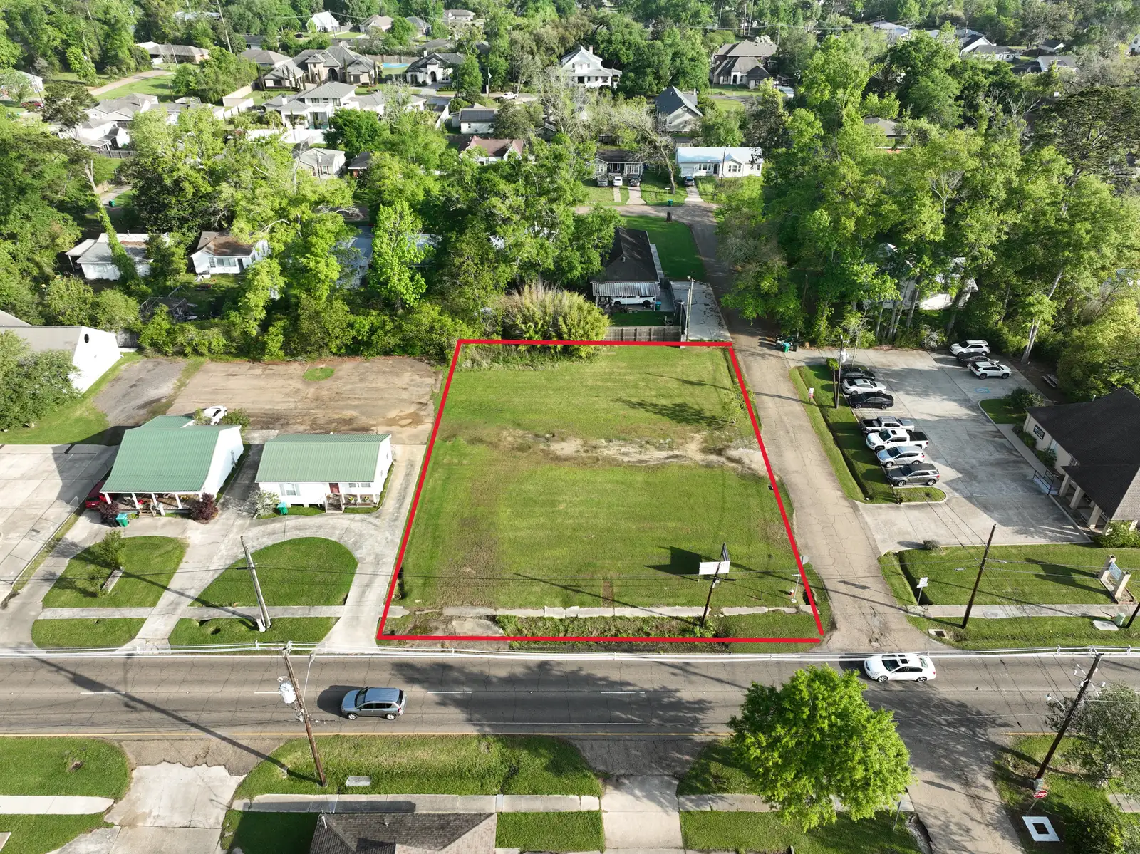 COMMERCIAL LAND