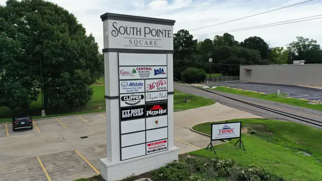 South Point Square Retail thumbnail 2