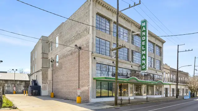 1824 Oretha Castle Haley Blvd thumbnail 2