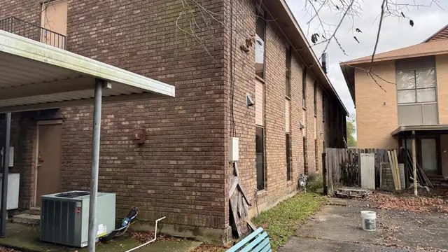 8254 One Calais Ave thumbnail 4