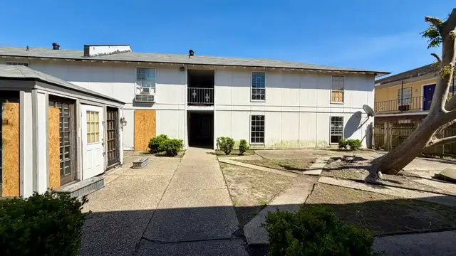 4707 Tigerland Ave thumbnail 4