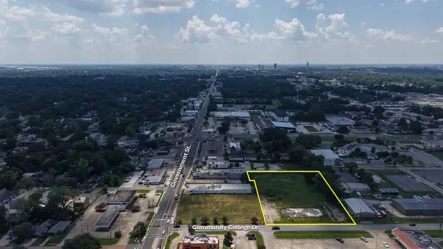 1.77 Acres - C1 - No Flood - Build-Ready thumbnail 2