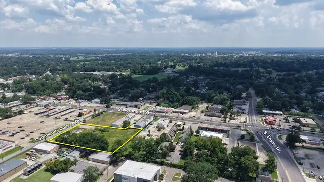 1.77 Acres - C1 - No Flood - Build-Ready thumbnail 5
