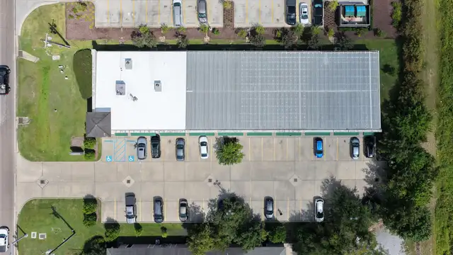 Prime Retail Investment Opportunity thumbnail 3