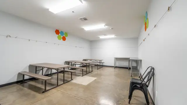 1008 Bayou Pl thumbnail 5