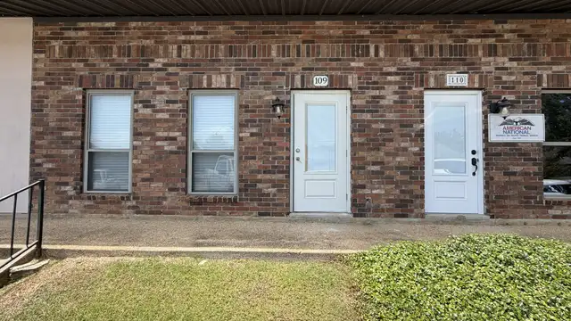 1206 J W Davis Dr Unit #109 thumbnail 2