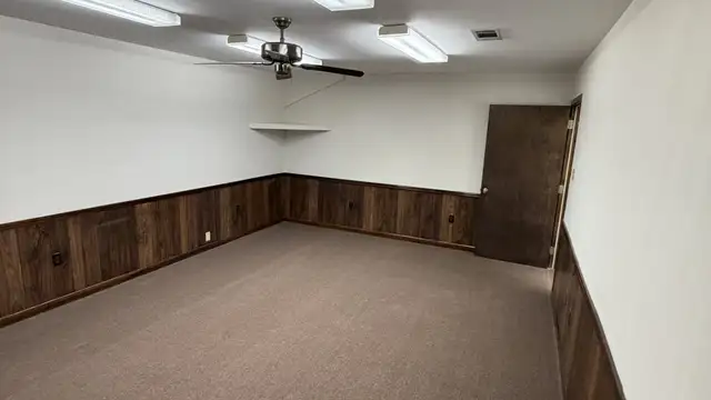 1206 J W Davis Dr Unit #109 thumbnail 4