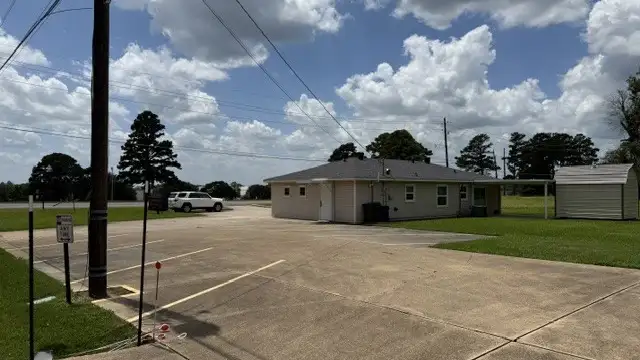 2970 Baird Rd thumbnail 4