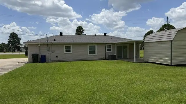 2970 Baird Rd thumbnail 3