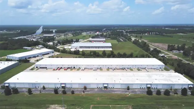 20,215 SF Class A Distribution/Warehouse thumbnail 4