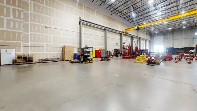 20,215 SF Class A Distribution/Warehouse thumbnail 2