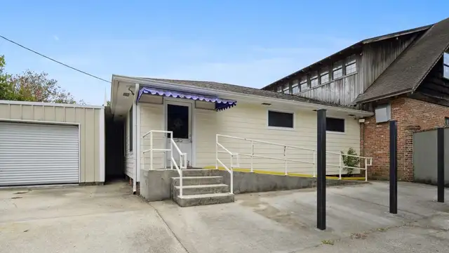 View image 9