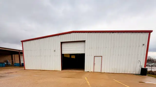 3856 Industrial Cir thumbnail 5