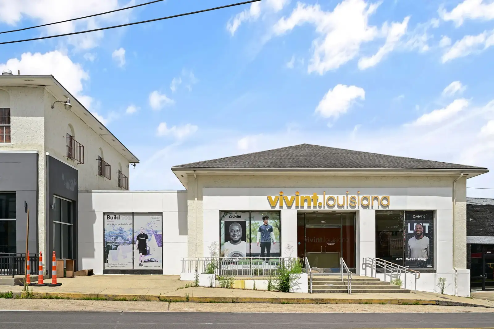 3338 Highland Rd