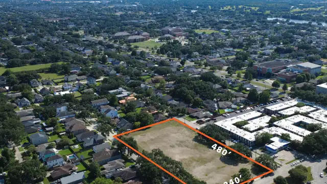 6101 Chatham Dr thumbnail 3